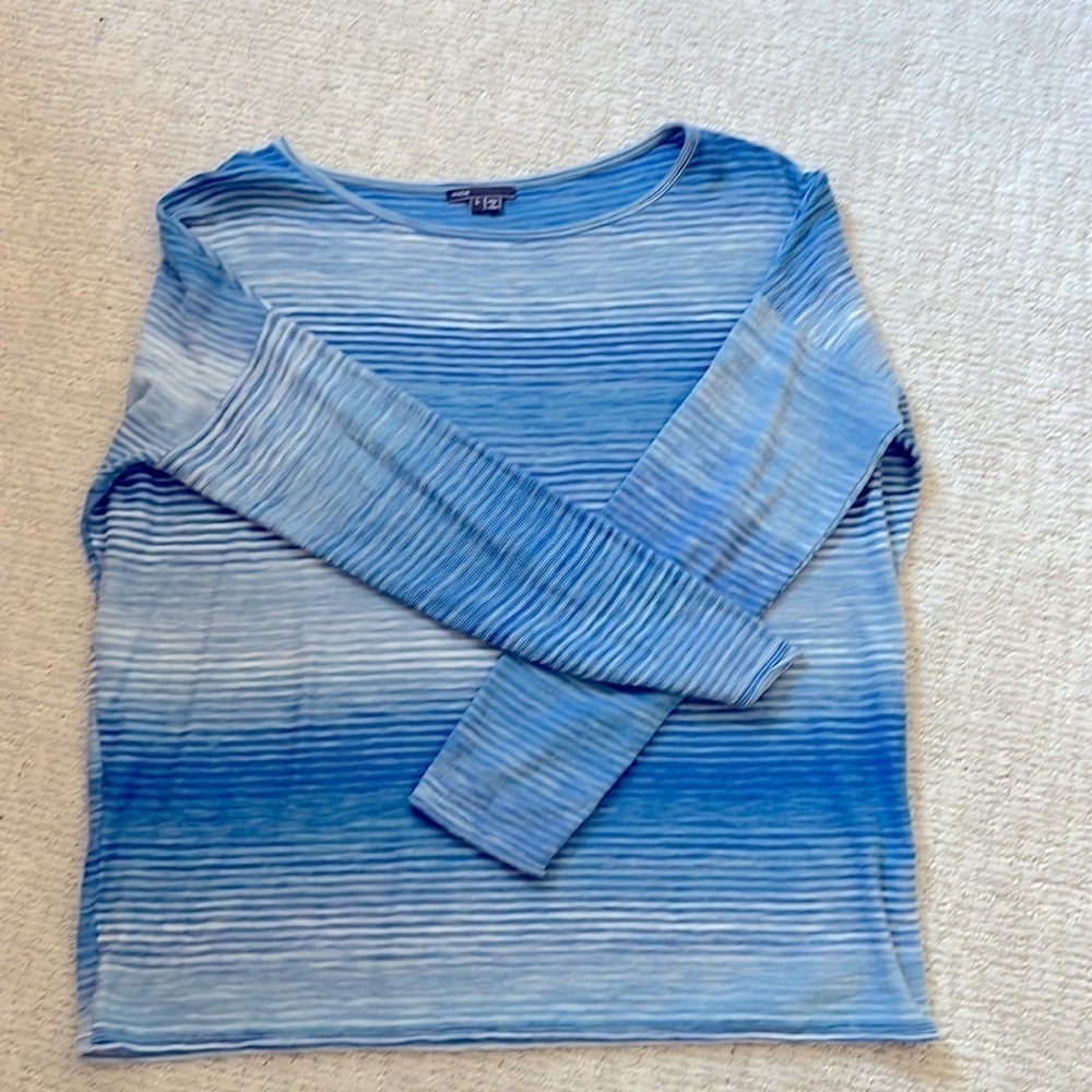 Fabulous VINCE sweater!